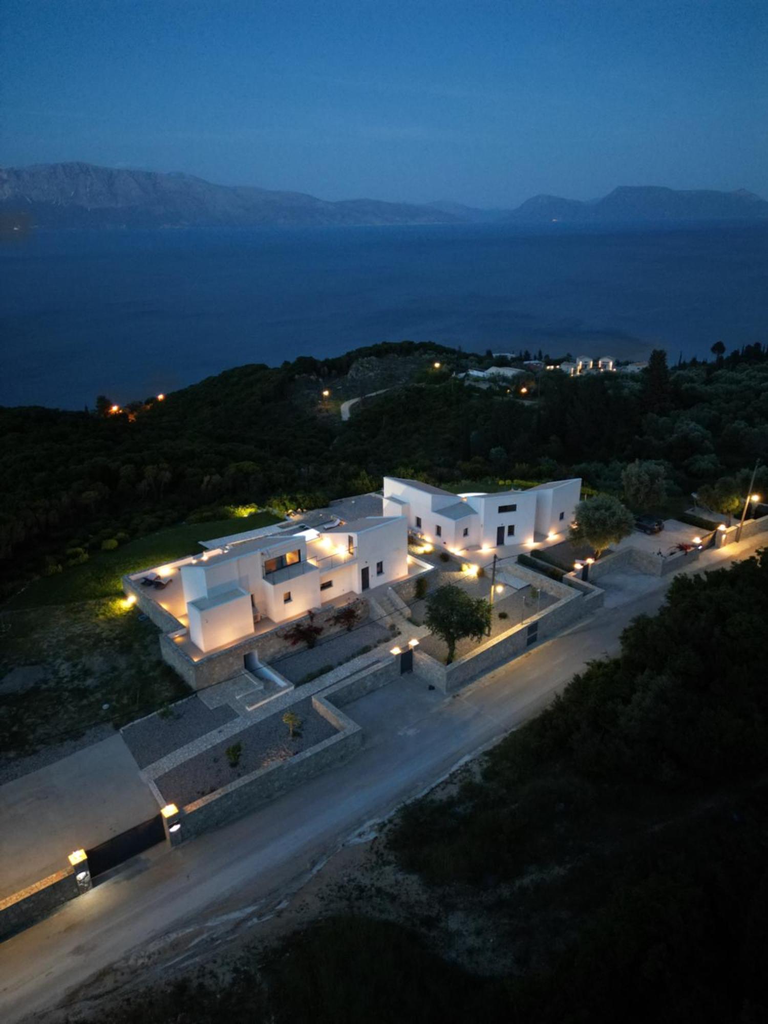 Tempestini Exclusive Villas Никиана Экстерьер фото